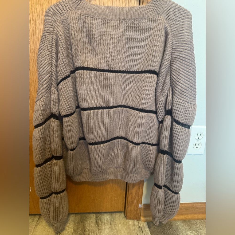 Charlotte Russe size MED tan crewneck sweater w skinny, black stripe long sleeve